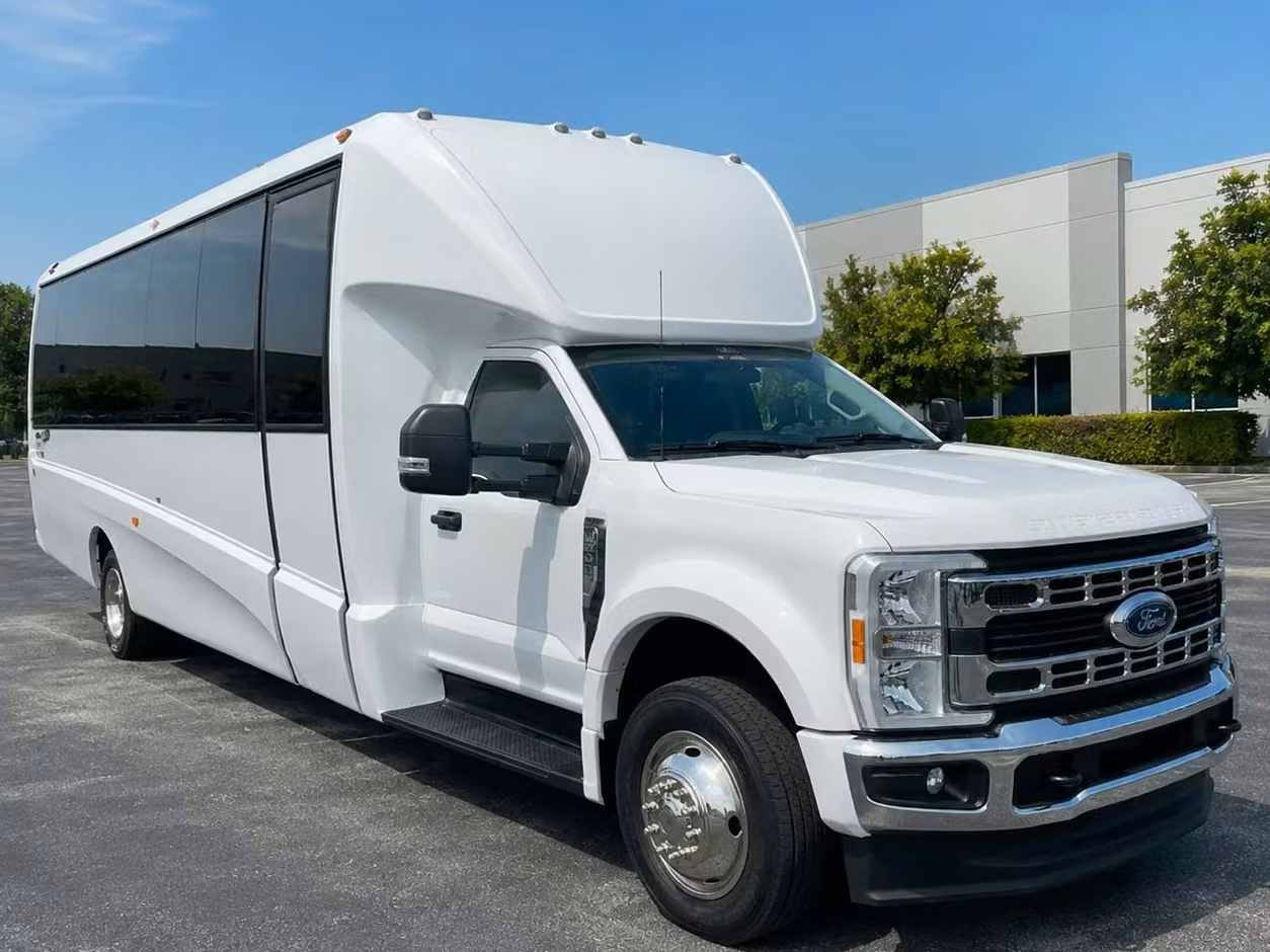mcdonough 25 passenger minibus rental