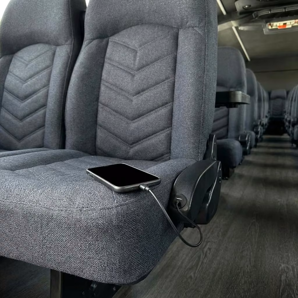 mcdonough 25 passenger minibus usb charging