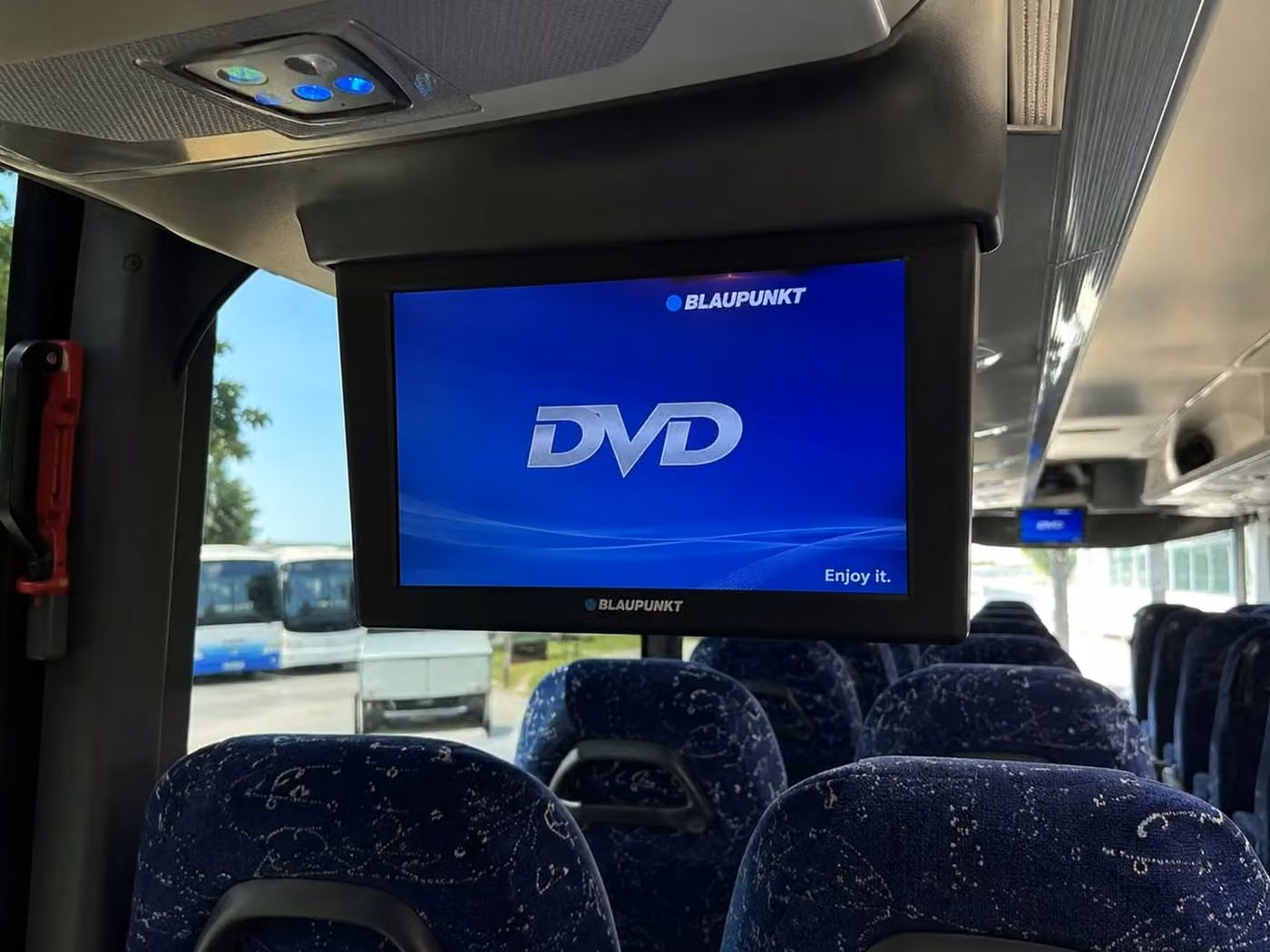 mcdonough 56 passenger charter bus tvs
