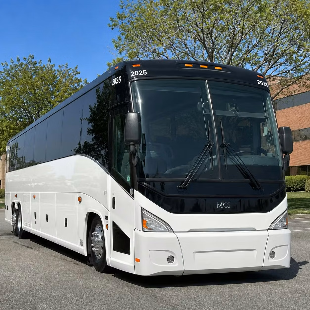 mcdonough charter bus rentals for conventions in mcdonough