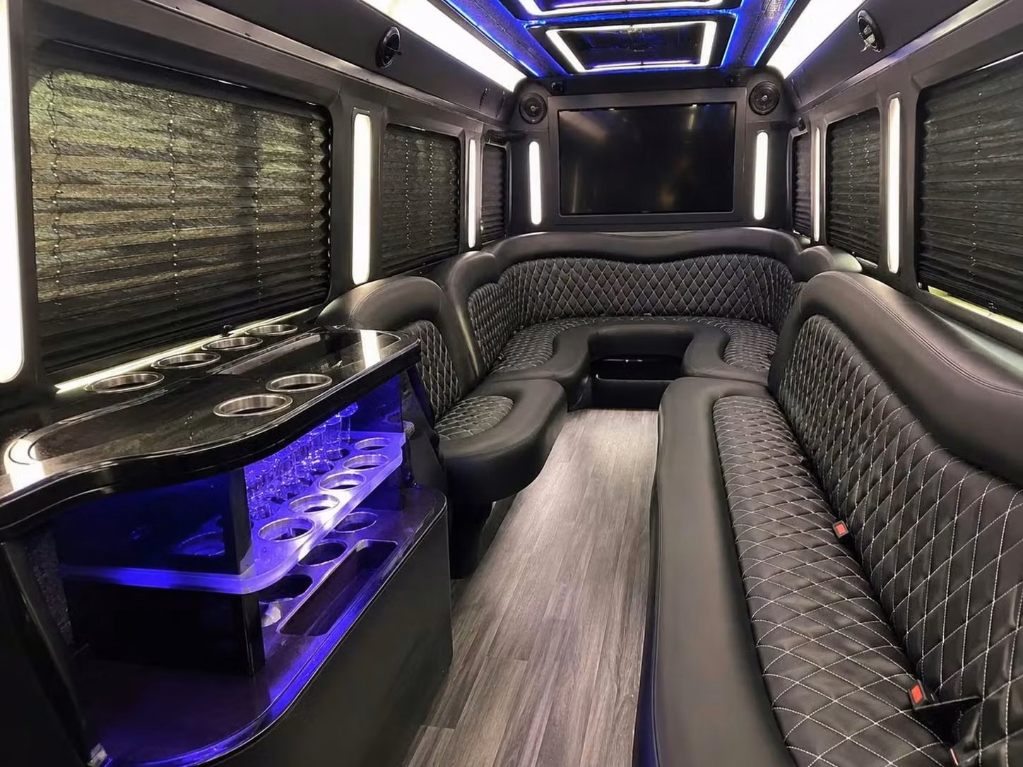 mcdonough homecoming bus rentals for union grove high school students